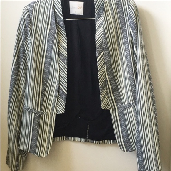 FREE IF BUNDLED Boho Line and Dot Blazer - Picture 9 of 9